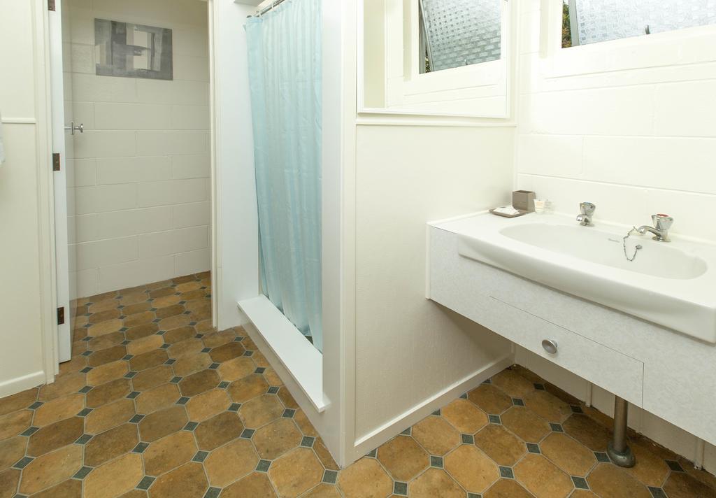Marina Court Motel & Apartments Whangarei Room photo